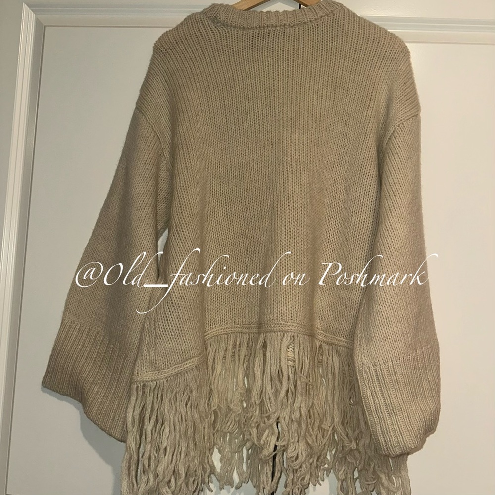 ZARA 100% Wool Bloggers Fav Fringed Sweater - Picture 11 of 11